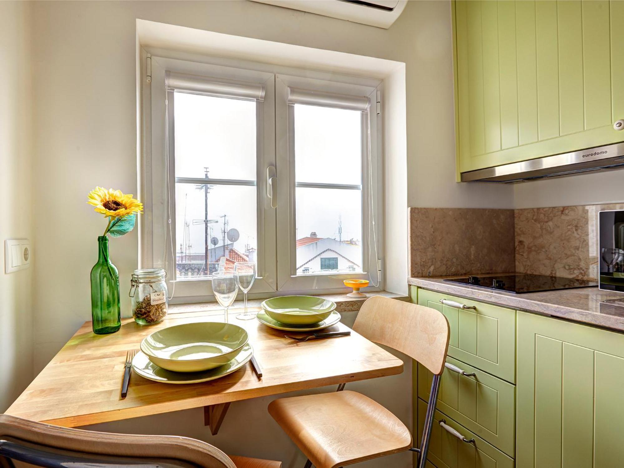 Alfama Cozy Studios By Get Your Stay Лиссабон Экстерьер фото